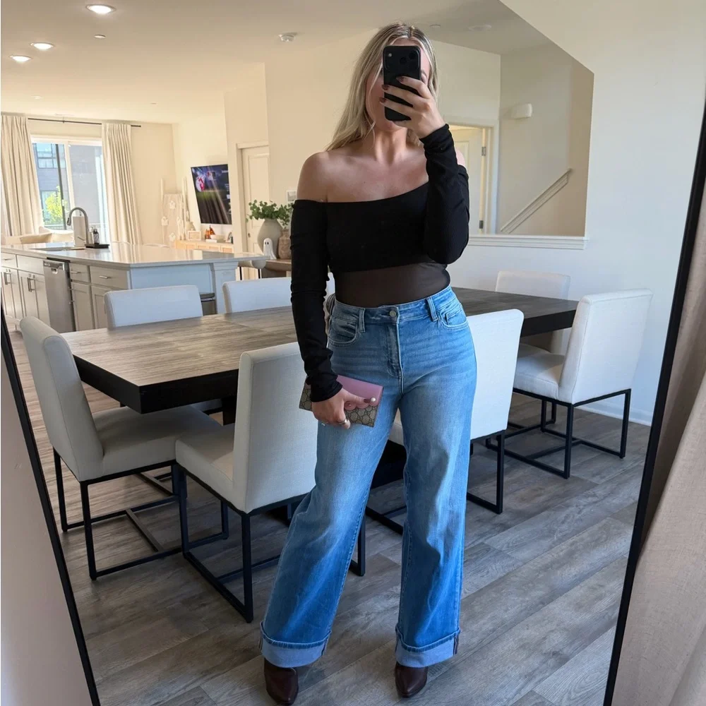 Stylish Blue Boot Cut Women's Jeans - Picture 2 of 5